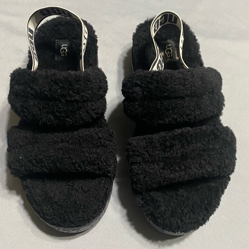 UGG Women's Black Fuzzy Slippers